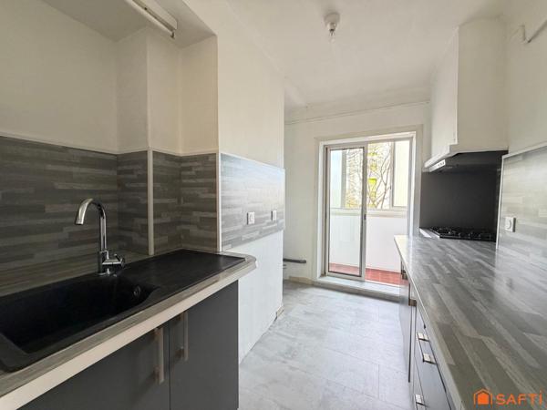 Appartement 63m2, 2/3 chambres, Balcon et cave.