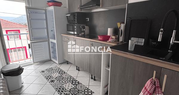 Location Appartement 2 pièces 55.3 m² - Lourdes 65100