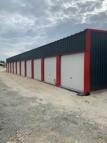 Stationnement à louer    Pont-l'Abbé-d'Arnoult