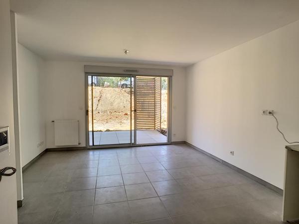 LOI PINEL – T2 – 42.10 m² – GARAGE – 69130 – ECULLY