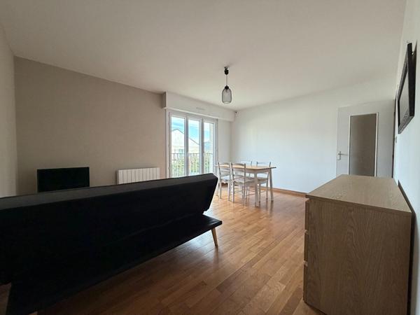 A vendre - Appartement T2 de 45 m² avec place de stationnement "Angers Gare/Frémur-Eblé"