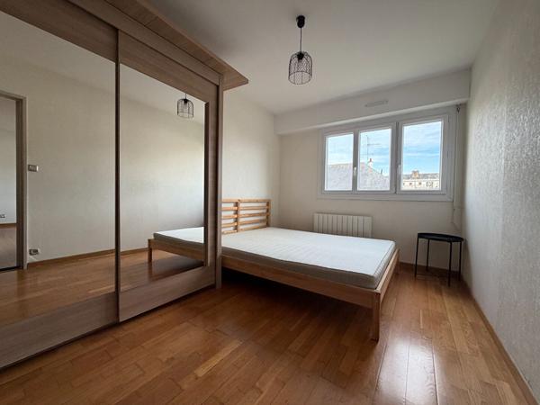A vendre - Appartement T2 de 45 m² avec place de stationnement "Angers Gare/Frémur-Eblé"