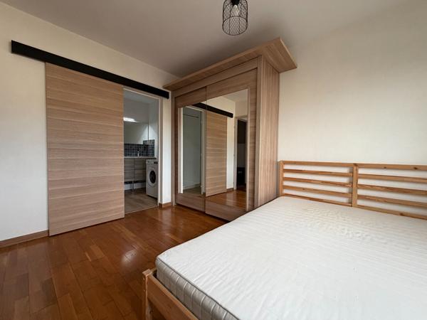 A vendre - Appartement T2 de 45 m² avec place de stationnement "Angers Gare/Frémur-Eblé"