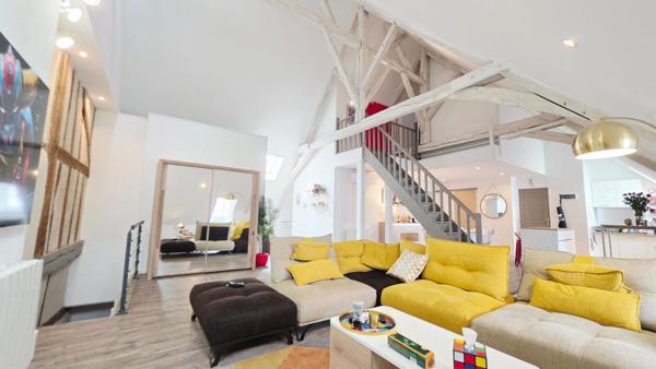 BOURGES CENTRE APPARTEMENT LOFT 106M² 3 CHAMBRES