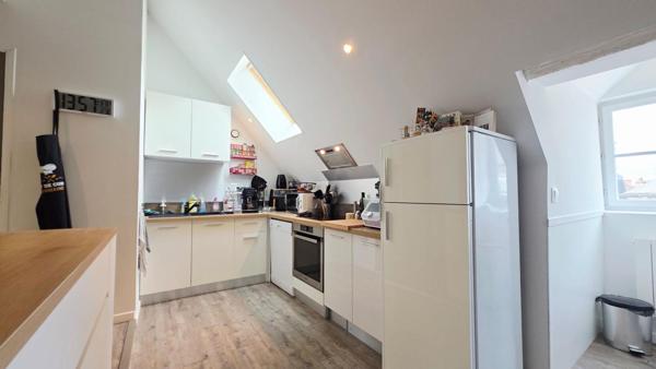 BOURGES CENTRE APPARTEMENT LOFT 106M² 3 CHAMBRES