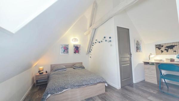 BOURGES CENTRE APPARTEMENT LOFT 106M² 3 CHAMBRES