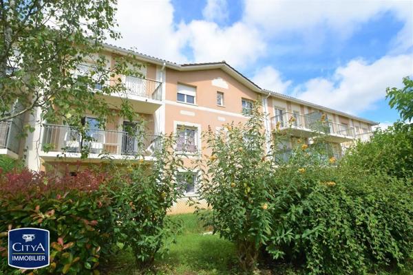 Appartement à louer 2 pièces 43.7m² Marmande (47200)