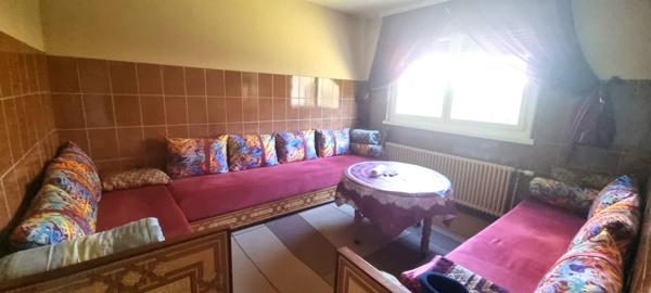 Maison familiale avec beau potentiel - CLASSE D -