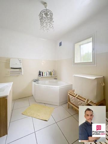 Maison plain-pied de 91M² 7950 de terrain