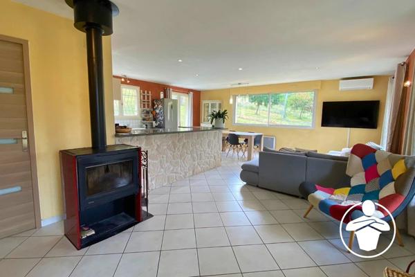 Vente                                                      Maison
                        
                     5 pièces                      94 m2                     à Pujols
