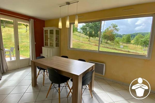 Vente                                                      Maison
                        
                     5 pièces                      94 m2                     à Pujols