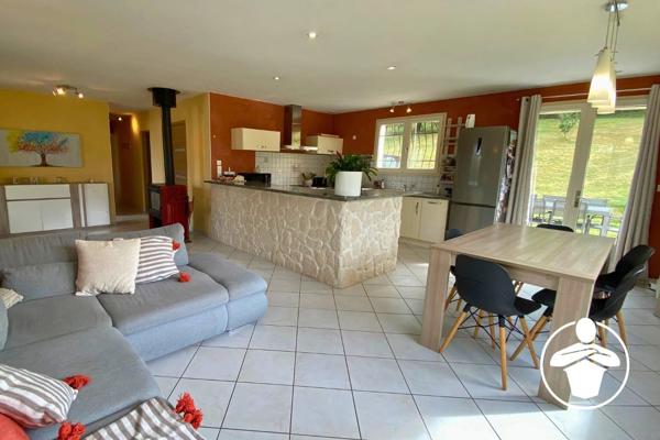 Vente                                                      Maison
                        
                     5 pièces                      94 m2                     à Pujols