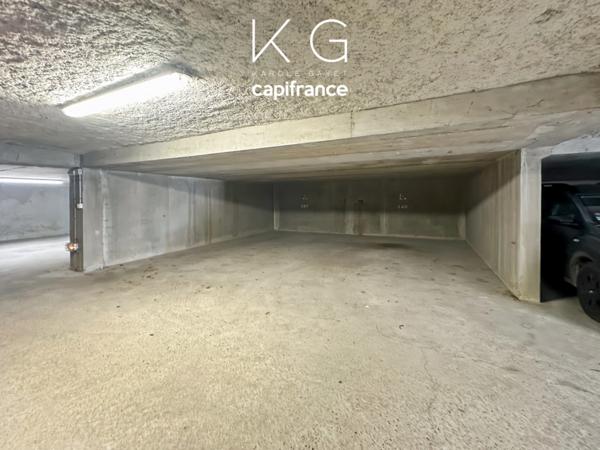 Bel appartement en duplex 90 m2 à vendre 3 chambres, vue dégagée sur Deauville plein ouest, parking en sous-sol