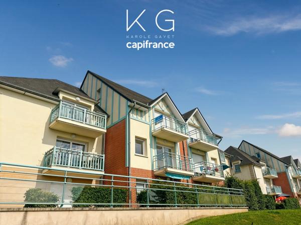 Bel appartement en duplex 90 m2 à vendre 3 chambres, vue dégagée sur Deauville plein ouest, parking en sous-sol