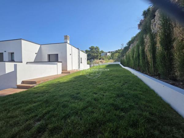 Calafell – Villa individuelle neuve haut gamme, piscine, garage