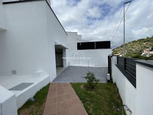 Calafell – Villa individuelle neuve haut gamme, piscine, garage