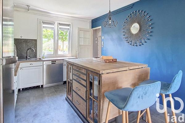 Maison traditionnelle 5 pièces de 150 m² à Crégy-lès-Meaux (77124)