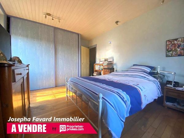 Maison de caractère de 158 m² avec 5 chambres et grand terrain à Bugeat