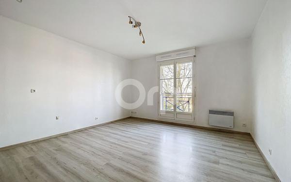 Appartement à vendre    1 pièce •  Clermont