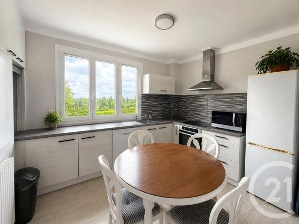 Maison à vendre  4 pièces - 67,43 m 2   CHATEAUBRIANT  - 44