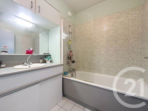 Appartement F2 à vendre  2 pièces - 46 m2 VIRY CHATILLON - 91