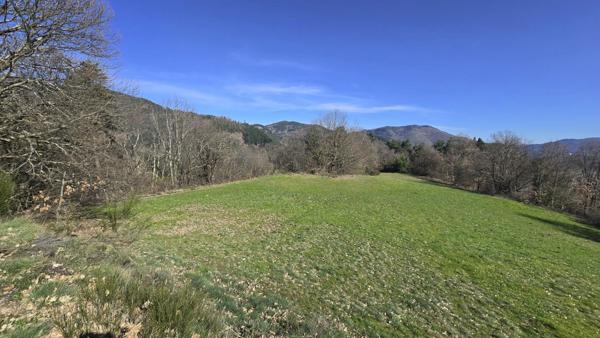 Terrains constructibles de 15 964,00 m² SAINT CIERGE SOUS LE CHEYLARD (07)