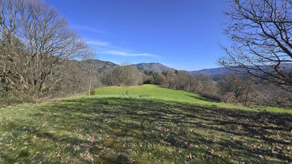 Terrains constructibles de 15 964,00 m² SAINT CIERGE SOUS LE CHEYLARD (07)