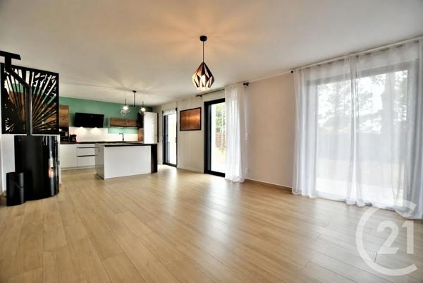 Maison à vendre  4 pièces - 117,96 m 2   ST HILAIRE DE RIEZ  - 85