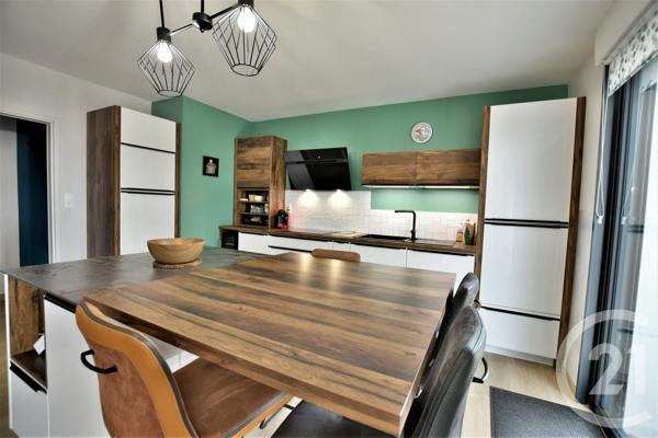 Maison à vendre  4 pièces - 117,96 m 2   ST HILAIRE DE RIEZ  - 85