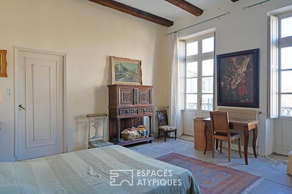 Maison de Maître et son intime jardin – 5 min de la gare TGV