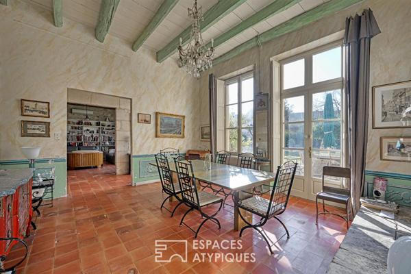 Maison de Maître et son intime jardin – 5 min de la gare TGV