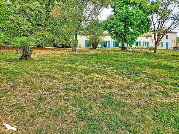 Maison 560 000 € Créon 8 p 240 m² DPE C