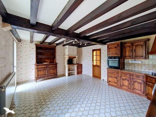 Maison 560 000 € Créon 8 p 240 m² DPE C