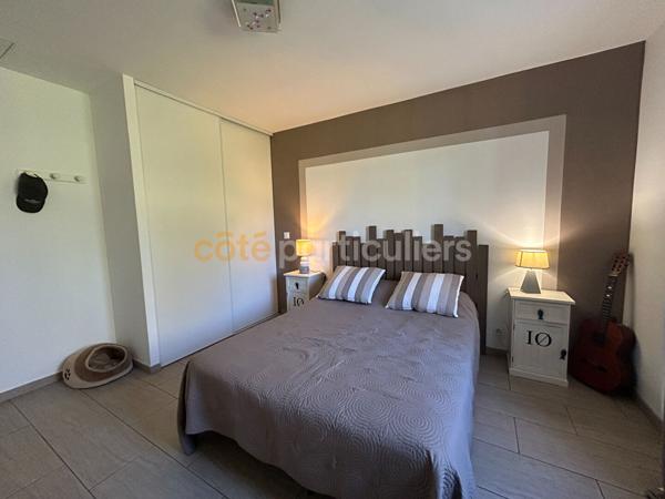 Vente
                Maison88 m² - 3 Pièces -
                    VENSAC (33590)