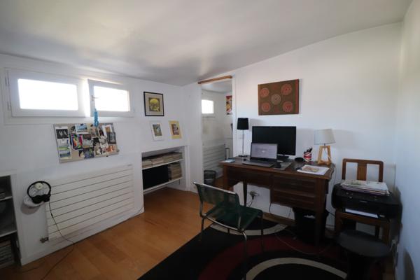 Maison
         7 pièces
        - 126 m² 870 000 €*
