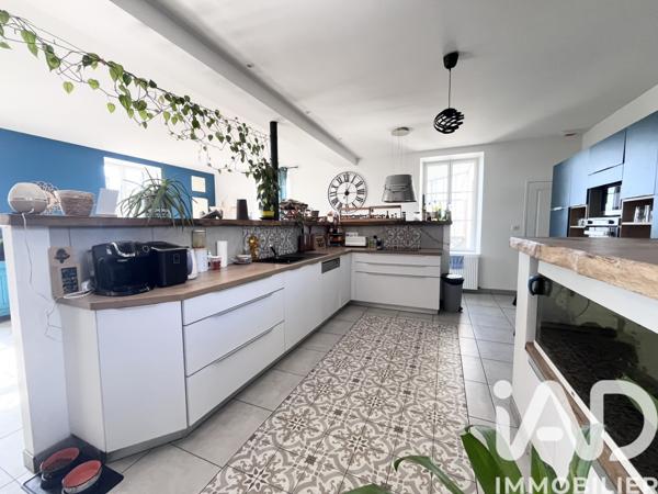 Maison à vendre 5 pièces 147 m² Saint-Merd-la-Breuille