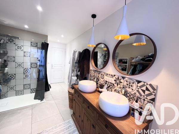 Maison à vendre 5 pièces 147 m² Saint-Merd-la-Breuille
