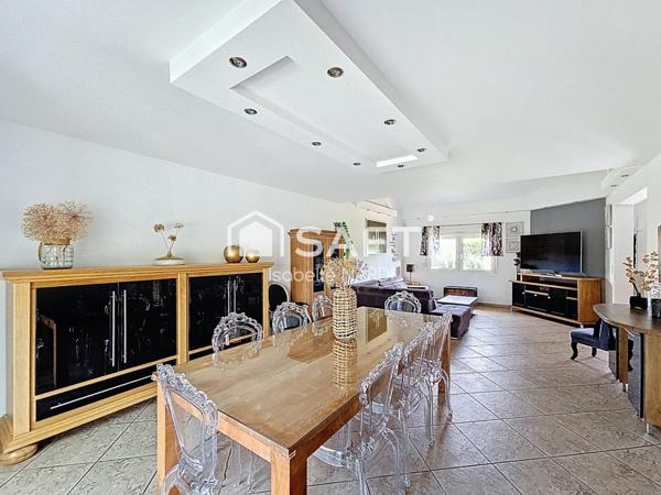 Coup de coeur pour cette splendide maison avec piscine !