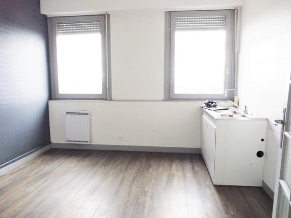 Local commercial · Location Caluire (69300)