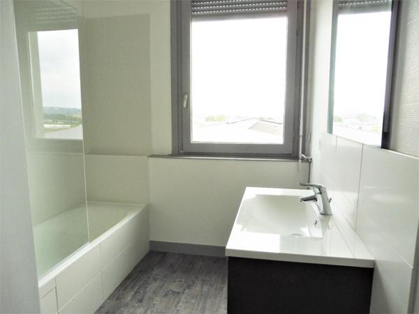 Local commercial · Location Caluire (69300)