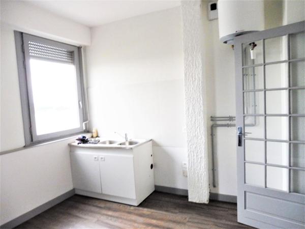 Local commercial · Location Caluire (69300)