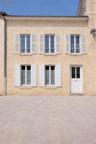 Maison à vendre à Jonzac en Charente-Maritime (17500), ref : 1908