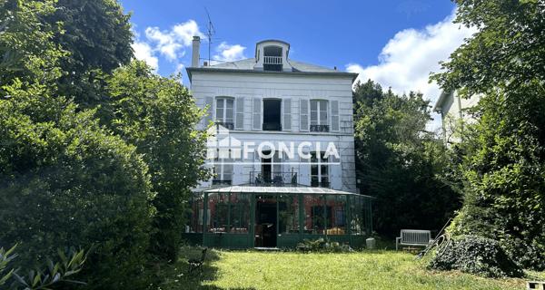 À vendre Maison 10 pièces 214 m² - Sceaux 92330
