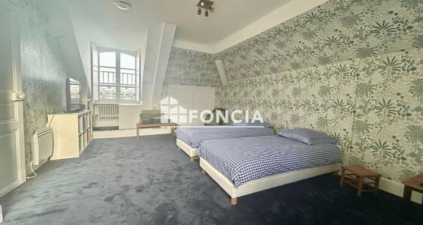 À vendre Maison 10 pièces 214 m² - Sceaux 92330