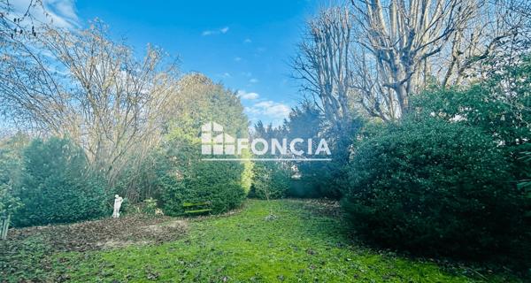 À vendre Maison 10 pièces 214 m² - Sceaux 92330