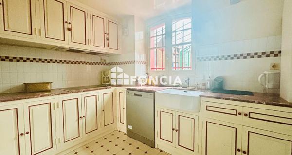 À vendre Maison 10 pièces 214 m² - Sceaux 92330