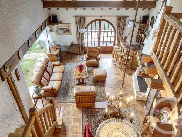 Maison à vendre  10 pièces - 250 m2 MAURECOURT - 78