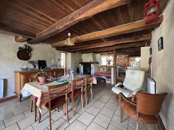 Rochefort - Charentaise 5 chambres - Garage, Chai et Jardin