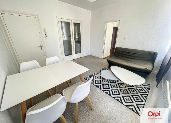 Appartement à louer    2 pièces • 33,75 m2 Montluçon