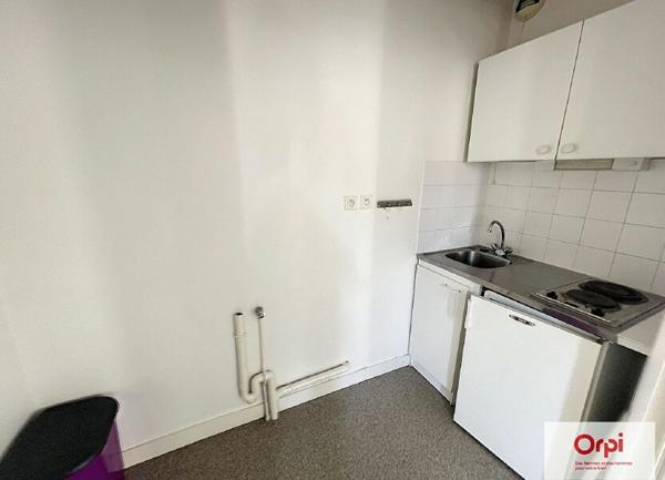 Appartement à louer    2 pièces • 33,75 m2 Montluçon